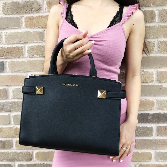 michael kors karla bag